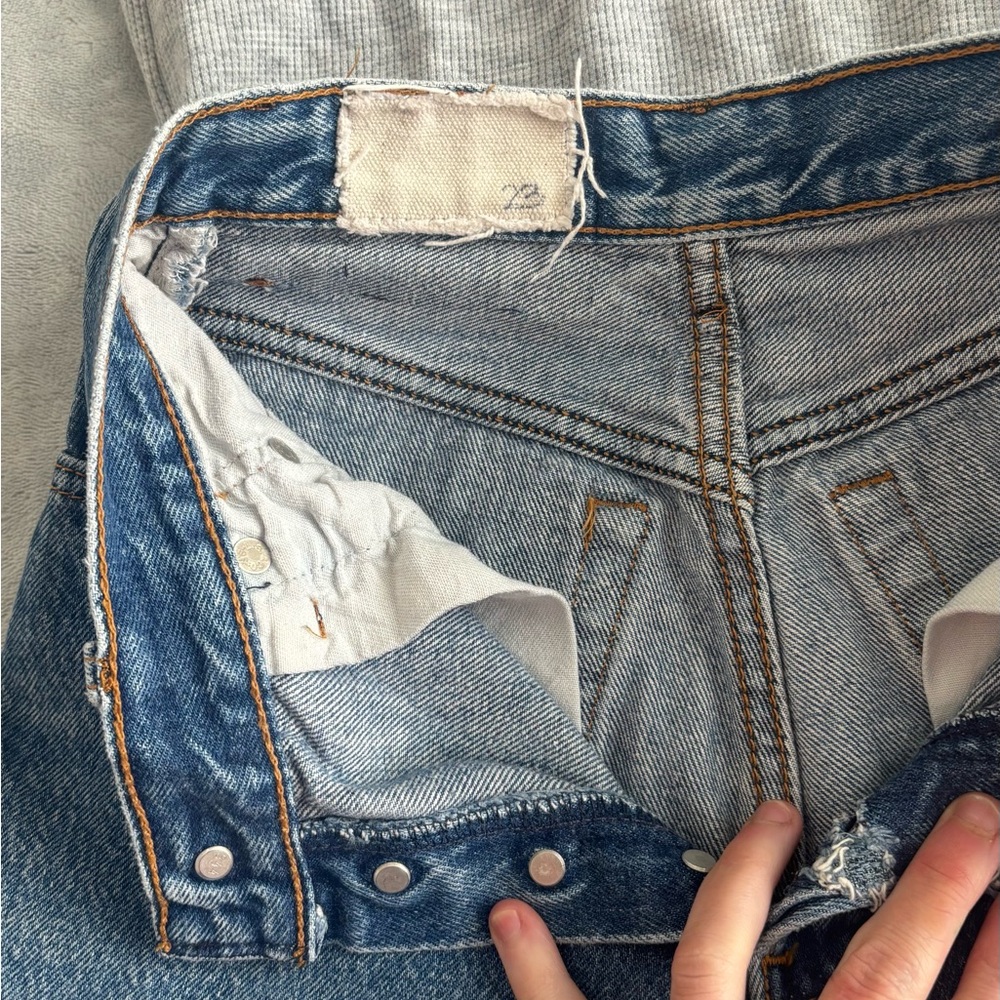 Vintage Levi’s Buttonfly Upcycled, Sz 23, ReDun - Picture 6 of 15